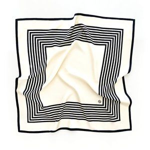 Le Scarf No.1